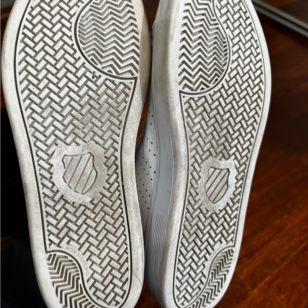K-Swiss All-White Classic Sneakers - Picture 4 of 4